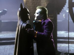 Sinopsis Batman: Menyelamatkan Gotham City dari Kejahatan The Joker Sinopsis Batman: Menyelamatkan Gotham City dari Kejahatan The Joker