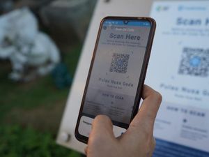 Cara Scan Barcode Vaksin Pakai PeduliLindungi, Simak di Sini! Cara Scan Barcode Vaksin Pakai PeduliLindungi, Simak di Sini!