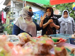 Wakil Ketua DPRD Surabaya Puji Warga Rungkut Jadi Kampung Kue