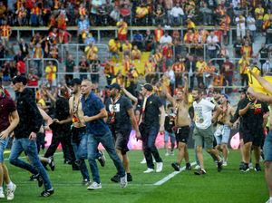 Sambutan buat Messi di Liga Petani: Ricuh, Salam NAZI, Masturbasi