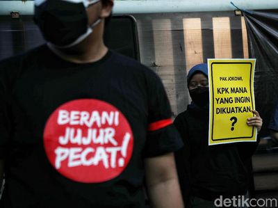 Aksi Damai di Kantor Darurat KPK