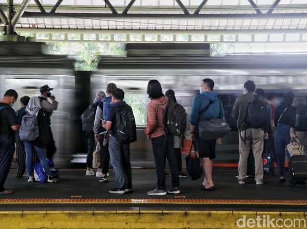 Keren! Inovasi PT KAI Bikin Waktu Tempuh Dipercepat