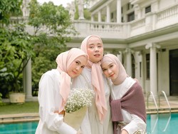 HijabChic dan Selebgram Thatal Jundiah Rilis Koleksi Terinspirasi Pandemi