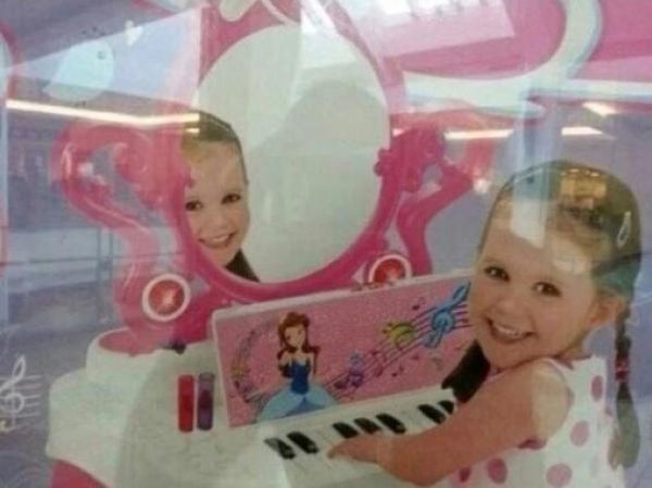 Kumpulan Photoshop Gagal, Malah Jadi Horor dan Lucu