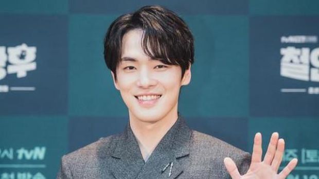 Lama Hilang, Kim Jung Hyun Tanda Tangan Kontrak dengan Agensi Baru
