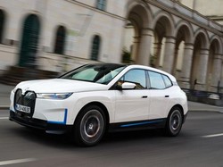 Mobil SUV Listrik BMW iX Laku Keras di Malaysia, Seminggu Dipesan 100 Unit