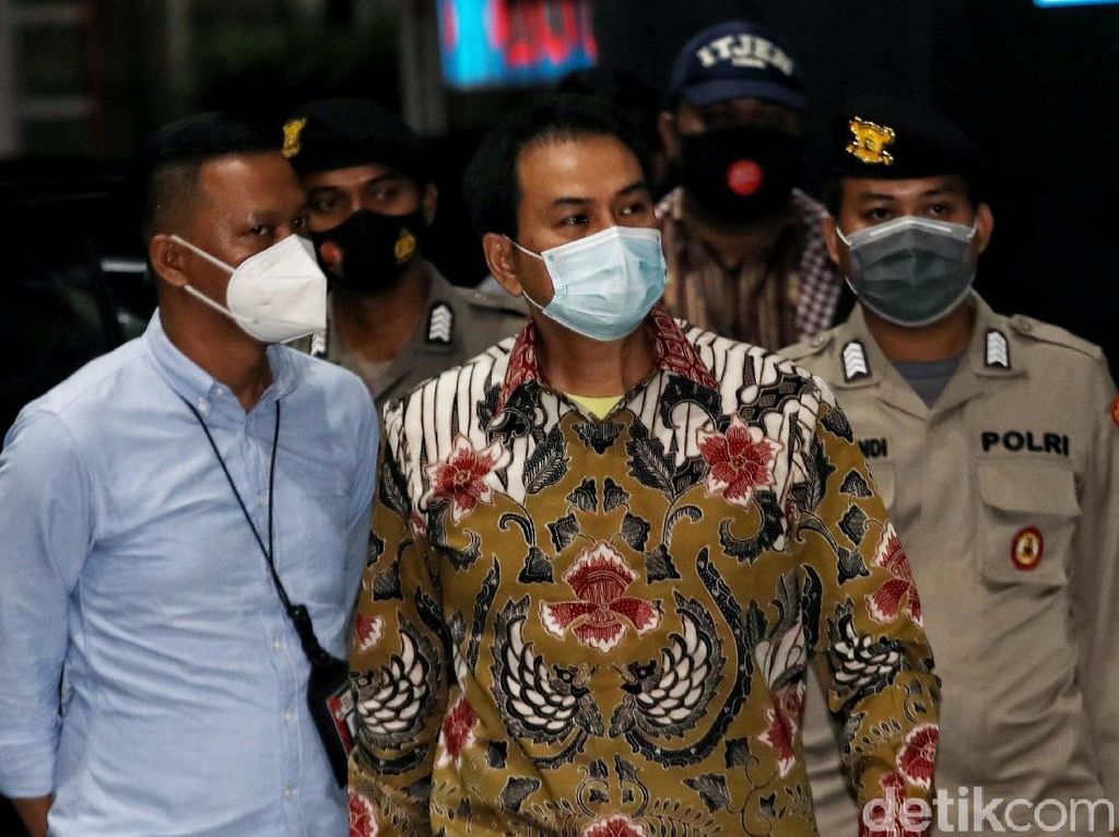 Titik Terang Pengganti Azis Syamsuddin di DPR Usai Dijerat KPK