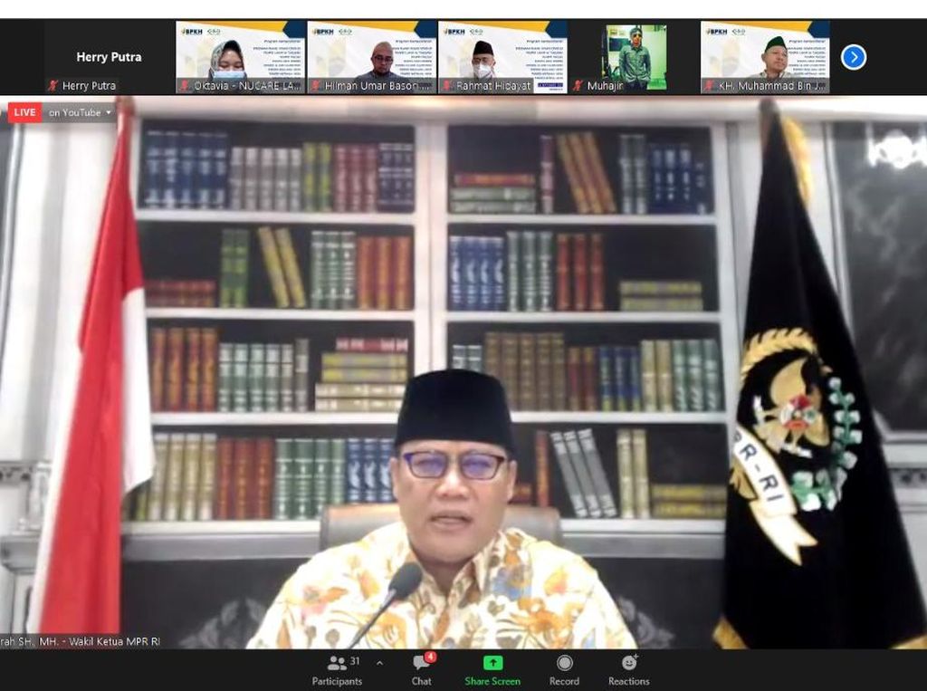 Resmikan Pusat Isoman di 7 Pesantren, Waket MPR: Wujud Gotong Royong Resmikan Pusat Isoman di 7 Pesantren, Waket MPR: Wujud Gotong Royong