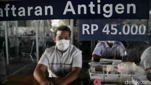 Asik, Mulai Hari Ini Tes Antigen di Stasiun Gambir Rp 45 Ribu