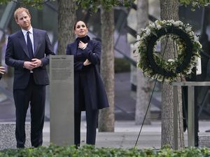 Gaya Meghan Markle di Monumen 9/11 Jadi Sorotan, Disebut Salah Kostum Gaya Meghan Markle di Monumen 9/11 Jadi Sorotan, Disebut Salah Kostum