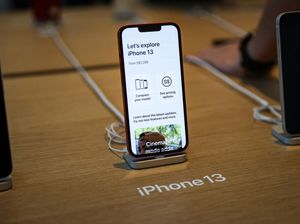 Uji Ketahanan iPhone 13 Sambil Dibanting, Setangguh Apa?