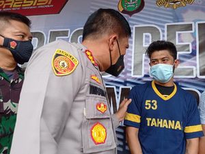Prajurit TNI di Depok Tewas Ditusuk Karena Melerai Keributan Prajurit TNI di Depok Tewas Ditusuk Karena Melerai Keributan
