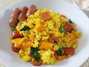 Resep Nasi Goreng Enak, Bumbunya Pakai Kunyit yang Harum Berkhasiat Resep Nasi Goreng Enak, Bumbunya Pakai Kunyit yang Harum Berkhasiat