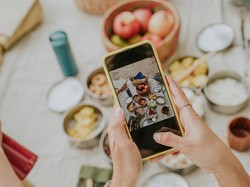 Waduh! Selebgram Ini Minta Piknik Gratis Dibayar Pakai Unggahan Medsosnya