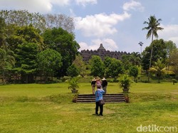 Seminggu Borobudur Uji Coba Buka, Pengunjung Kagok Pakai PeduliLindungi
