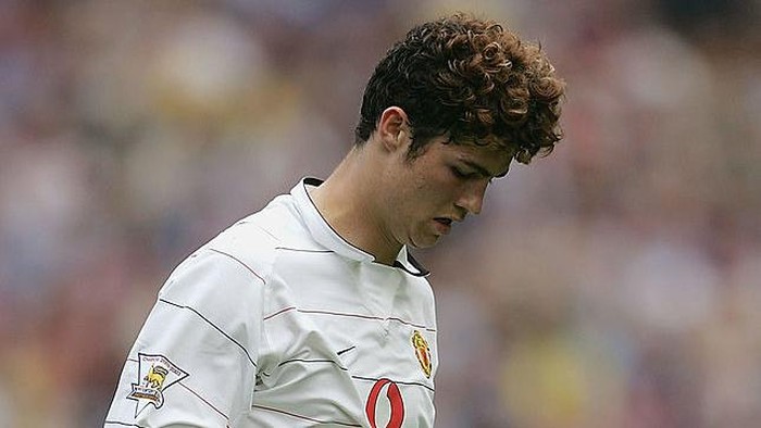 BIRMINGHAM, ENGLAND - MAY 15:  Cristiano Ronaldo of Manchester United looks dejected after being sent off during the FA Barclaycard Premiership match between Aston Villa and Manchester United at Villa Park on May 15, 2004 in Birmingham, England.  (Photo by Paul Gilham/Getty Images)