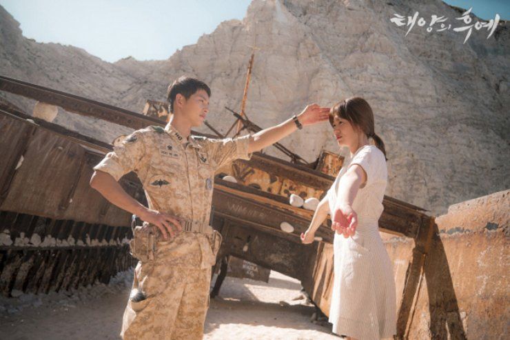 Descendants of the Sun dibintangi Song Joong Ki dan Song Hye Kyo