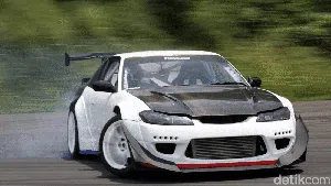 Intip Aksi Sekolah Drift Juragan99XAR di Karawaci, Seru Banget!