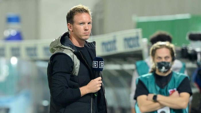 FUERTH, GERMANY - SEPTEMBER 24: Julian Nagelsmann, Head Coach of FC Bayern Muenchen is interviewed prior to the Bundesliga match between SpVgg Greuther Fürth and FC Bayern München at Sportpark Ronhof Thomas Sommer on September 24, 2021 in Fuerth, Germany. (Photo by Sebastian Widmann/Getty Images)