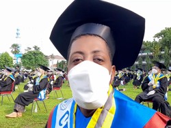 Resmi Wisuda, Mahasiswa Asing Ini Kisahkan Pengalaman Tempuh Pendidikan di RI