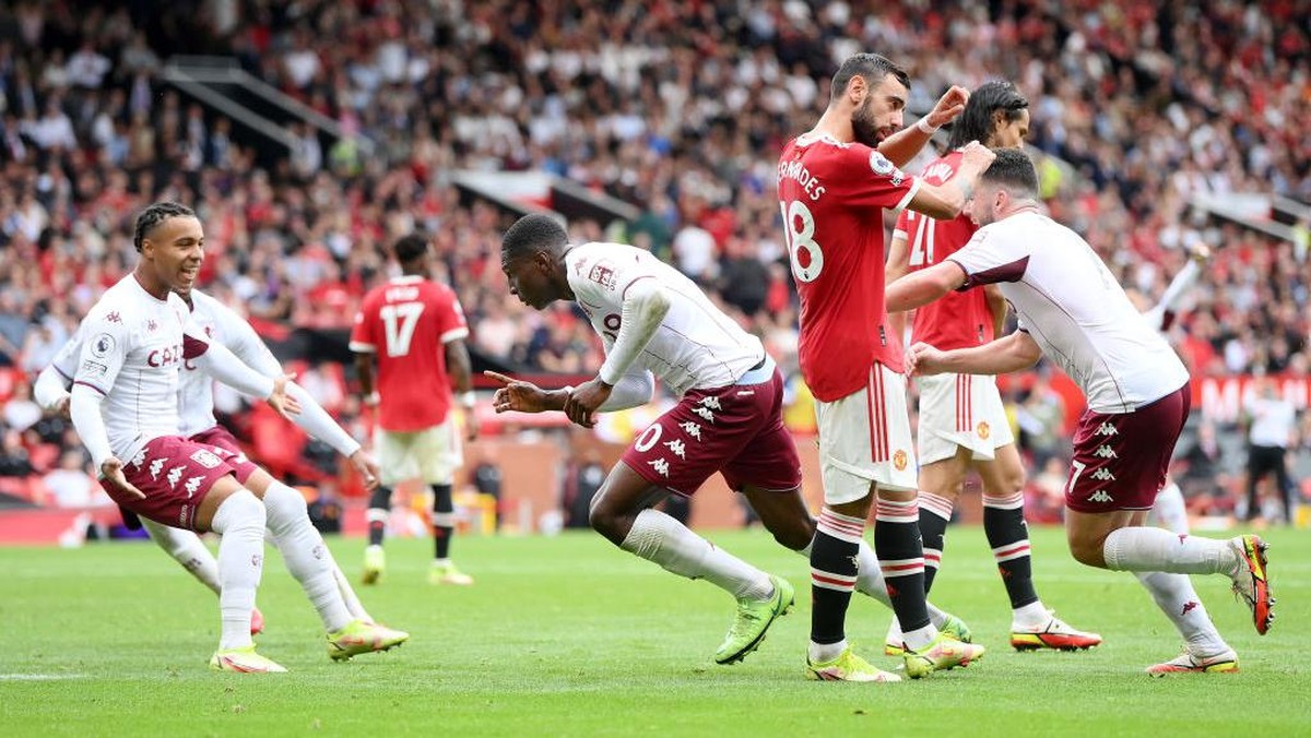 Manajer Manchester United Ole Gunnar Solskjaer menilai gol Aston Villa offside (Foto: Getty Images/Laurence Griffiths)