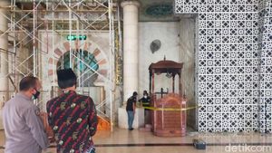 Penampakan Mimbar Masjid Raya Makassar yang Dibakar OTK