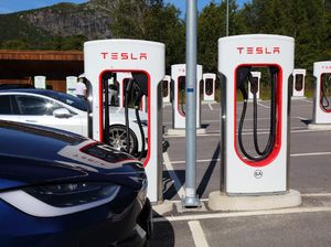 Ternyata Ini Alasan Kenapa Mobil Listrik Masih Sepi Peminat di Indonesia