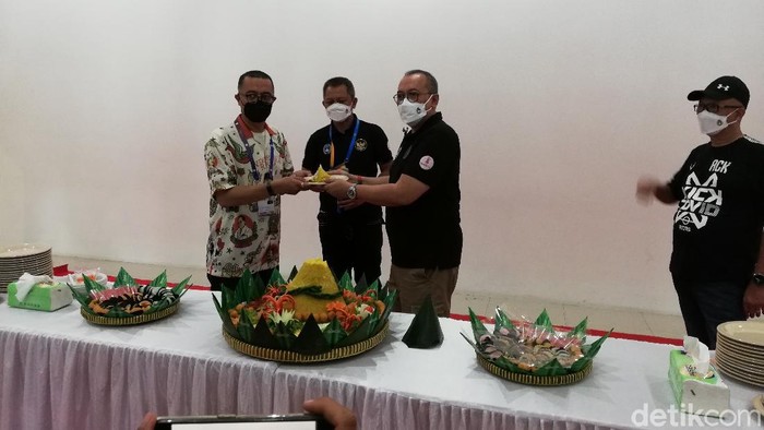 pt liga indonesia baru liga 2 2021 ahmad hadian lukita