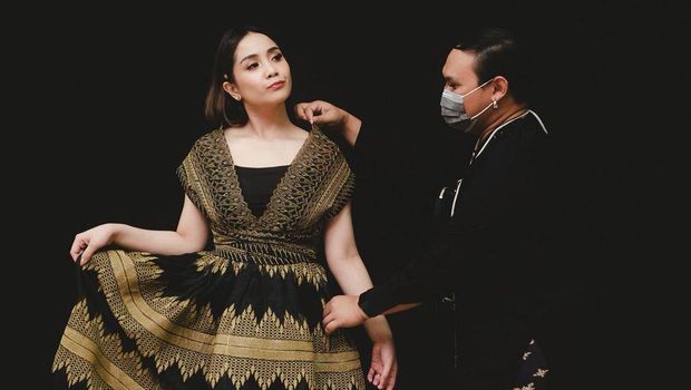 Wanda Hara Bongkar Tips Fashion Ala Nagita Slavina yang Sering Disorot