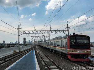 Asyik! Jalur Layang Bogor Line Stasiun Manggarai Mulai Beroperasi