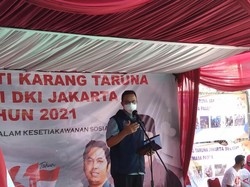 Anies Ibaratkan Terkendalinya Corona DKI Bagai Avengers: Pahlawannya Banyak