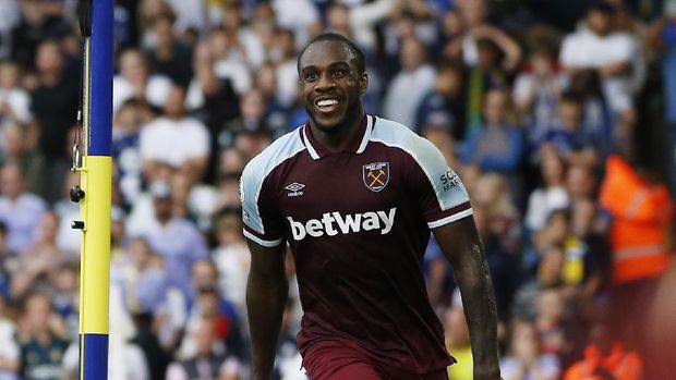 Soccer Football - Premier League - Leeds United v West Ham United - Elland Road, Leeds, Britain - September 25, 2021  West Ham United's Michail Antonio celebrates scoring their second goal REUTERS/Craig Brough EDITORIAL USE ONLY. No use with unauthorized audio, video, data, fixture lists, club/league logos or 'live' services. Online in-match use limited to 75 images, no video emulation. No use in betting, games or single club /league/player publications.  Please contact your account representative for further details.