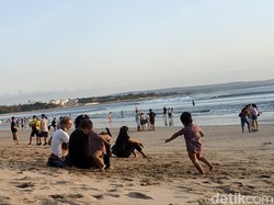 Kemenparekraf Siap Deportasi Wisatawan di Bali yang Tak Patuh Prokes