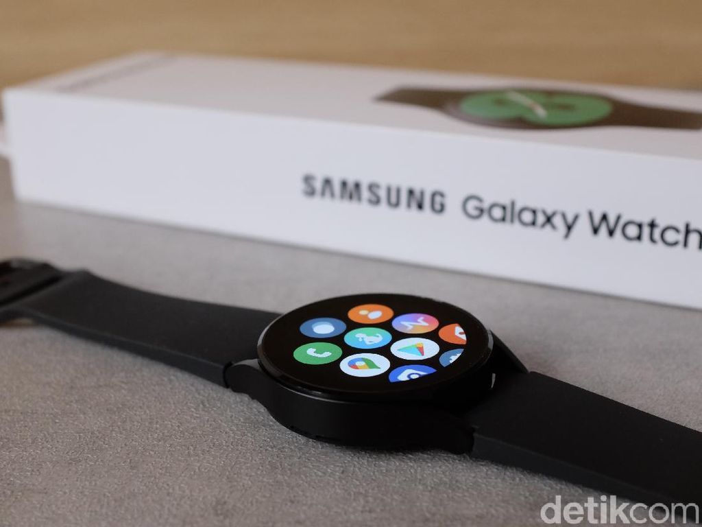 Review Galaxy Watch 4, Smartwatch Terbaik untuk Samsung