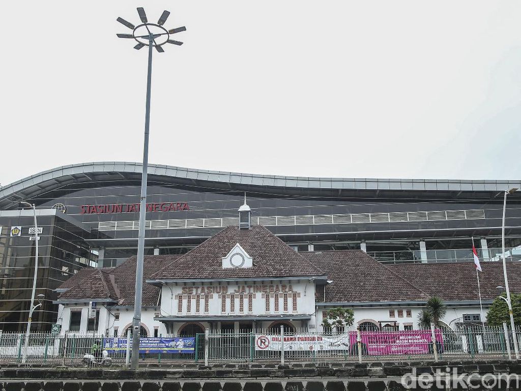Wajah Modern Stasiun Jatinegara yang Sarat Sejarah Wajah Modern Stasiun Jatinegara yang Sarat Sejarah