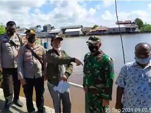 Pemkab OKI Ungkap Fakta di Balik Viral Bocah Seberangi Sungai Naik Styrofoam Pemkab OKI Ungkap Fakta di Balik Viral Bocah Seberangi Sungai Naik Styrofoam