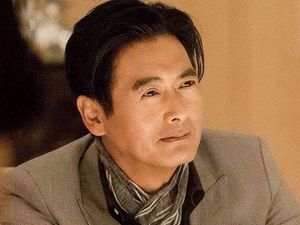 Chow Yun Fat Sebenarnya Tak Mau Sumbangkan Semua Kekayaan: Itu Ide Istriku Chow Yun Fat Sebenarnya Tak Mau Sumbangkan Semua Kekayaan: Itu Ide Istriku