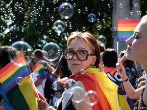 Swiss Tidak Lagi Larang Pernikahan Pasangan Sesama Jenis