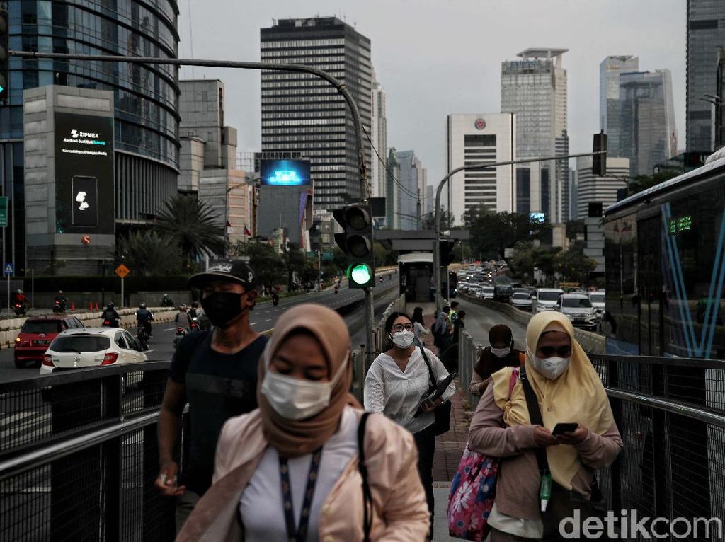 COVID-19 Ngegas Lagi, Satgas Bicara Kemungkinan PPKM Naik Level 2 COVID-19 Ngegas Lagi, Satgas Bicara Kemungkinan PPKM Naik Level 2