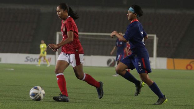 Indonesia kalahkan Singapura pada laga kedua Grup C Kualifikasi Piala Asia Wanita 2022 di Tajikistan, Senin (27/9).
