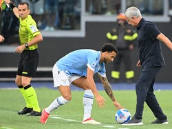 Mourinho: Roma Kalah Gara-gara Wasit dan VAR