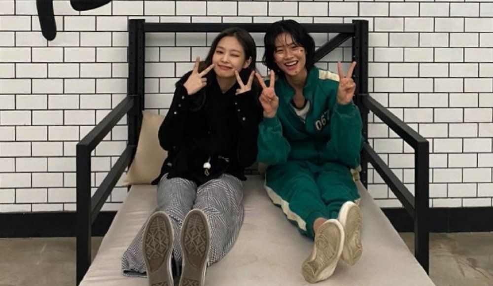 Jung Ho Yeon dan Jennie BLACKPINK