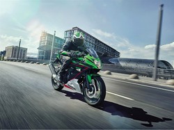 Kawasaki Luncurkan Ninja 125 dan Z125 Terbaru, Ini Tampilannya