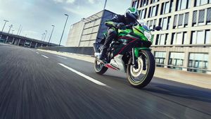 Tampilan Baru Kawasaki Ninja 125 dan Z125, Keren Nggak?