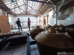 Kisah Ambruknya Sanggar Wayang Wong di Cirebon Saat Mencoba Bangkit