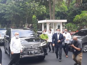 Tiba di Polda Metro, Luhut Jalani Pemeriksaan soal Laporan ke Haris-Fatia