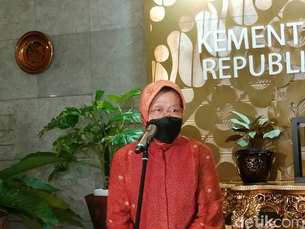 Bayi Silver Dibawa ke Balai Rehab, Risma Siapkan Pekerjaan untuk Sang Ibu Bayi Silver Dibawa ke Balai Rehab, Risma Siapkan Pekerjaan untuk Sang Ibu
