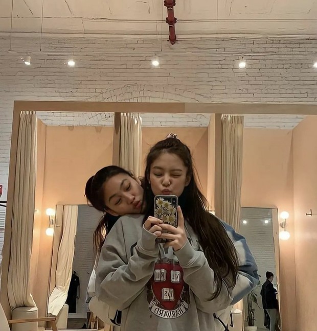 Pertemanan Jung Ho Yeon dengan Jennie BLACKPINK, Cancer dan Capricorn yang Kompak