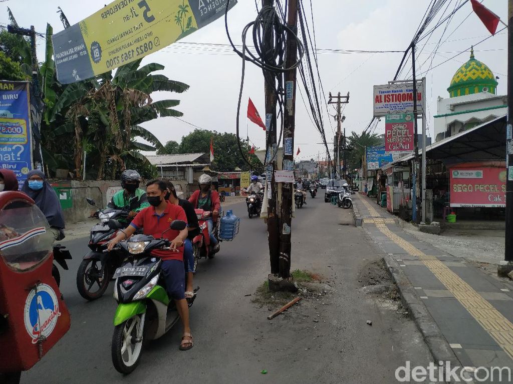Menanti Hasil Ketegasan Tangsel Bebaskan Jl WR Supratman dari Tiang-tiang