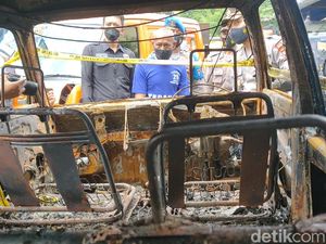 Belajar dari Kasus Mobil Dibakar Tetangga Gegara Parkir Sembarangan: Parkir Juga Butuh Etika Belajar dari Kasus Mobil Dibakar Tetangga Gegara Parkir Sembarangan: Parkir Juga Butuh Etika